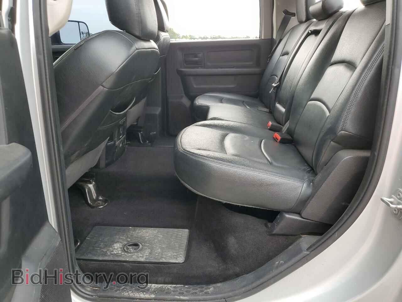 2015 RAM All Models - VIN: 3C6UR5CL9FG557740 - Photo 10