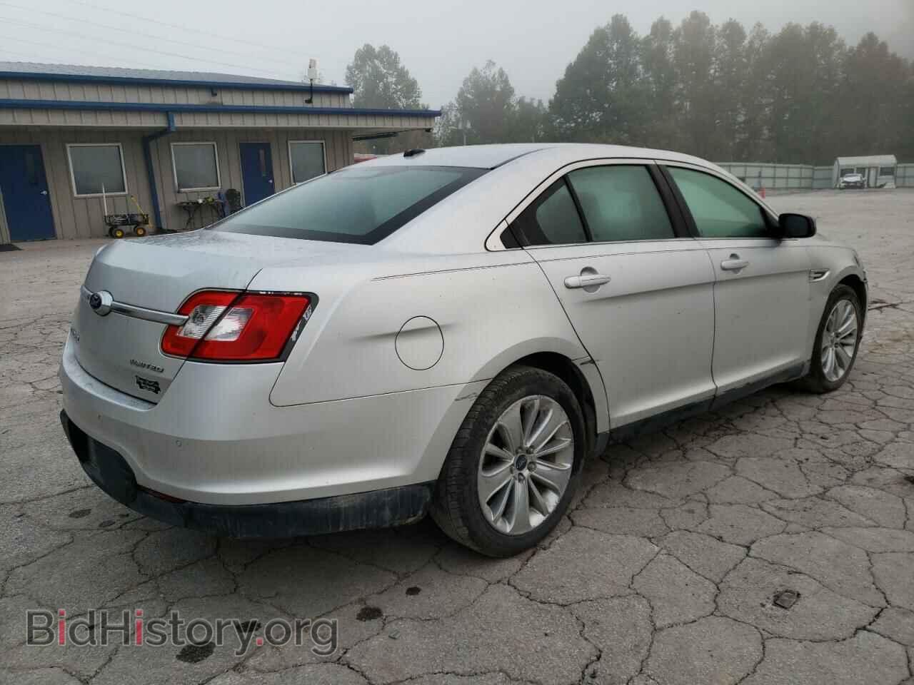 2011 FORD TAURUS - VIN: 1FAHP2FW8BG135927 - Фото 3