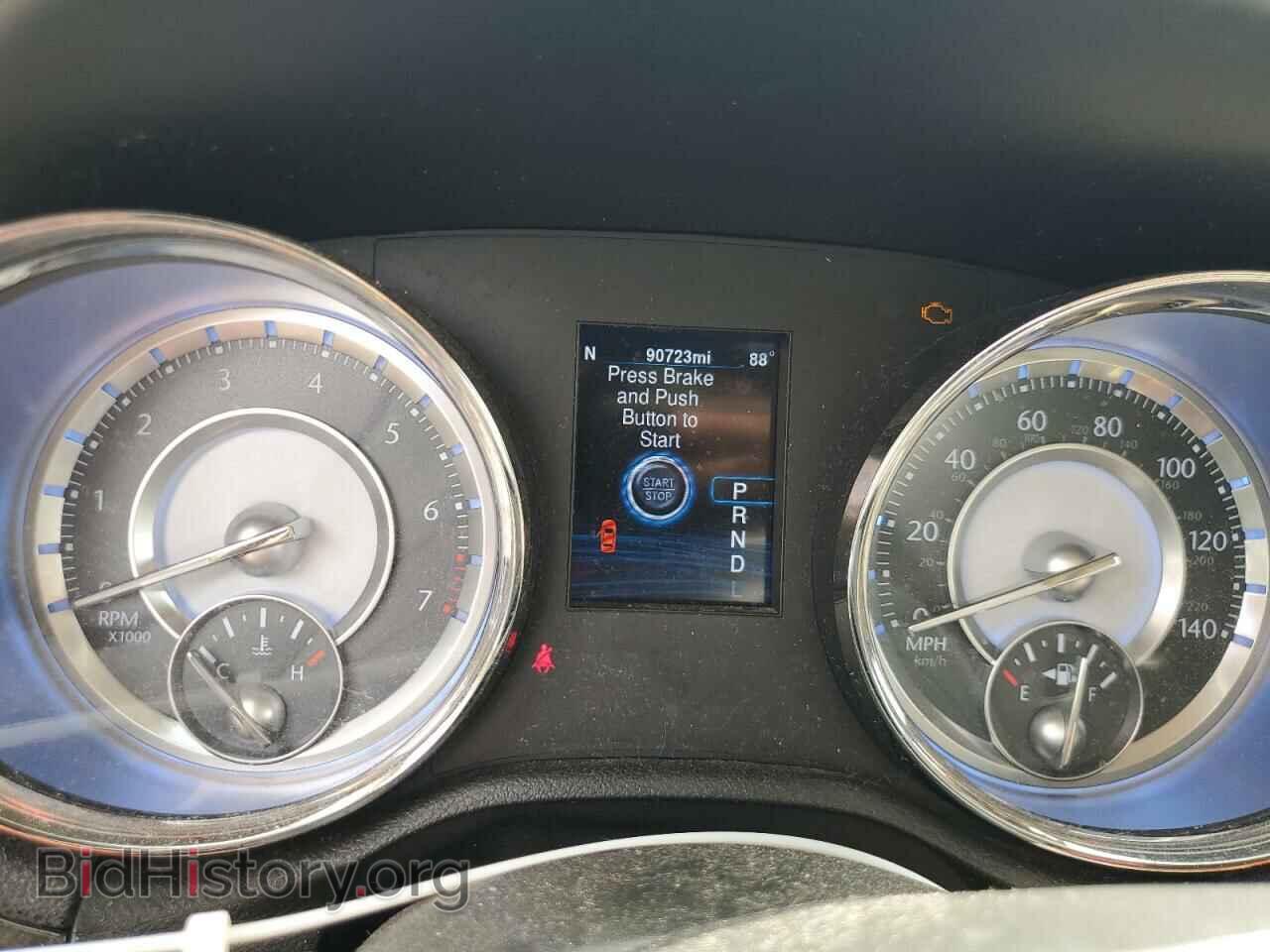 2014 CHRYSLER 300 - VIN: 2C3CCAAG2EH220155 - Фото 9