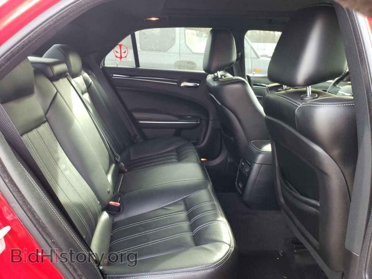 2017 CHRYSLER 300 - VIN: 2C3CCABG0HH646736 - Фото 10
