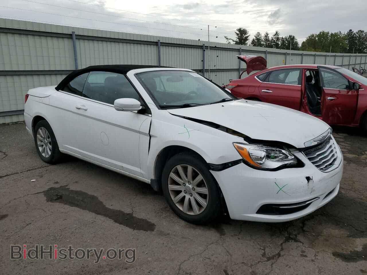 2014 CHRYSLER 200 - VIN: 1C3BCBEBXEN158334 - Фото 4