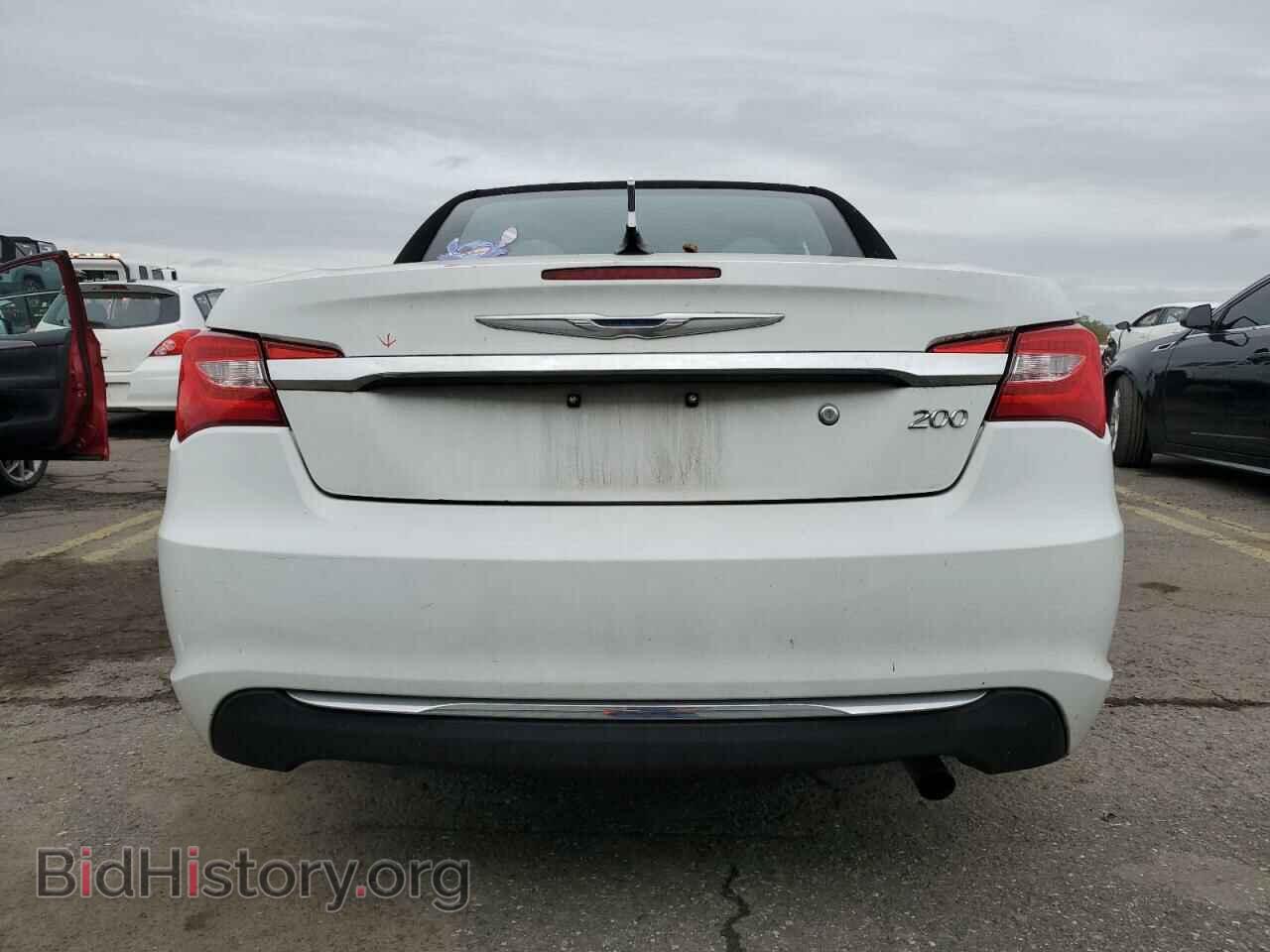 2014 CHRYSLER 200 - VIN: 1C3BCBEBXEN158334 - Фото 6