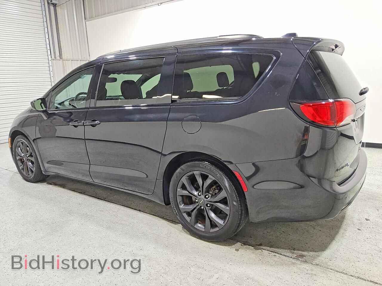 2018 CHRYSLER PACIFICA - VIN: 2C4RC1EG4JR364519 - Photo 2