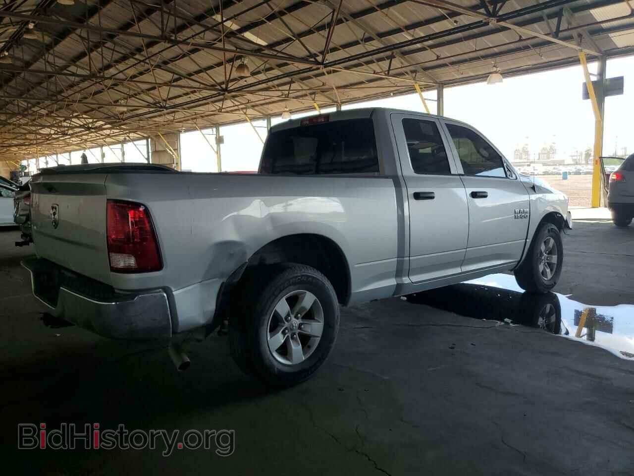 2018 RAM 1500 - VIN: 1C6RR6FG5JS210899 - Фото 3