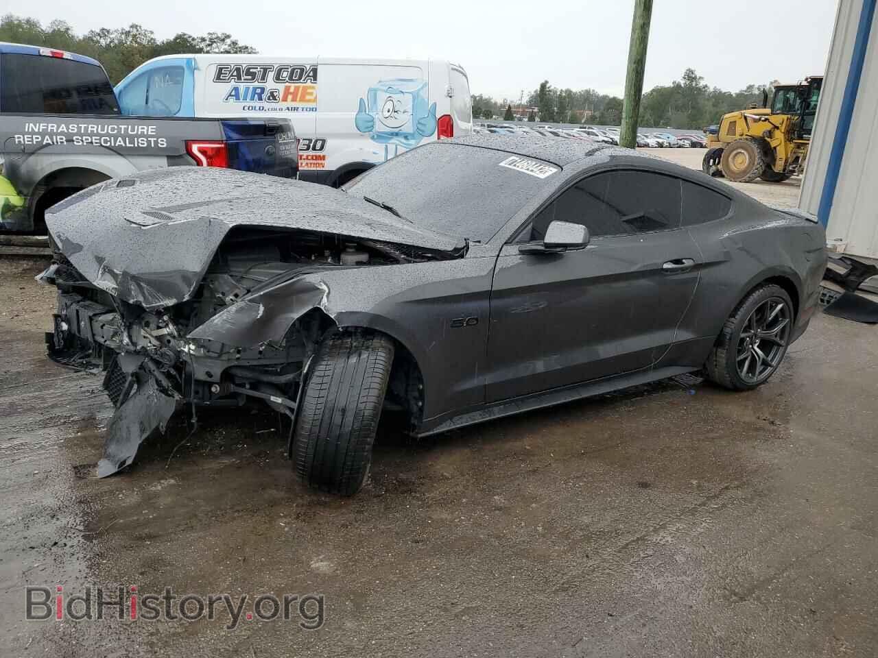 Photo 1FA6P8CF8L5133056 - FORD MUSTANG 2020