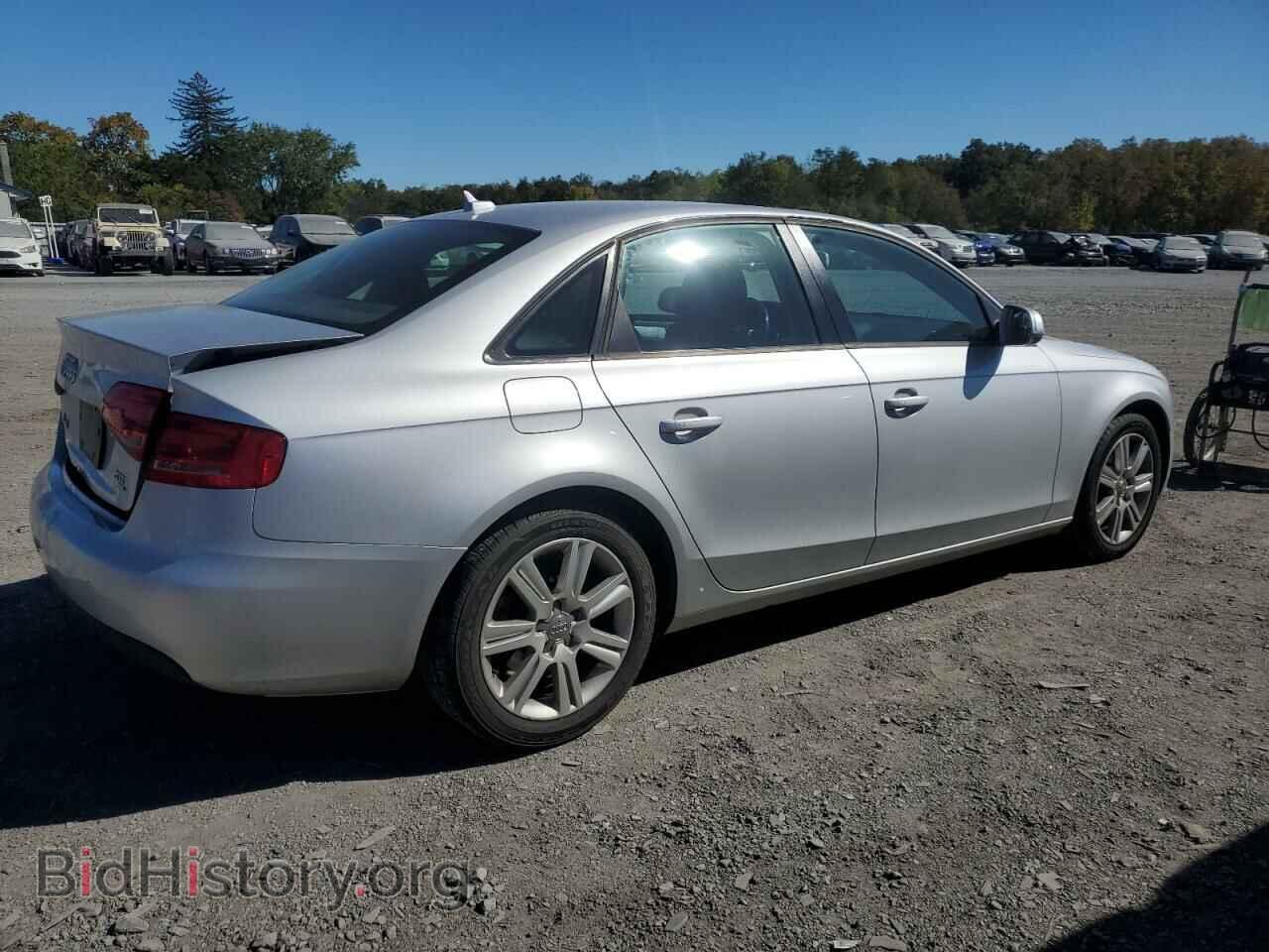 2010 AUDI A4 - VIN: WAUBFAFLXAN012673 - Фото 3