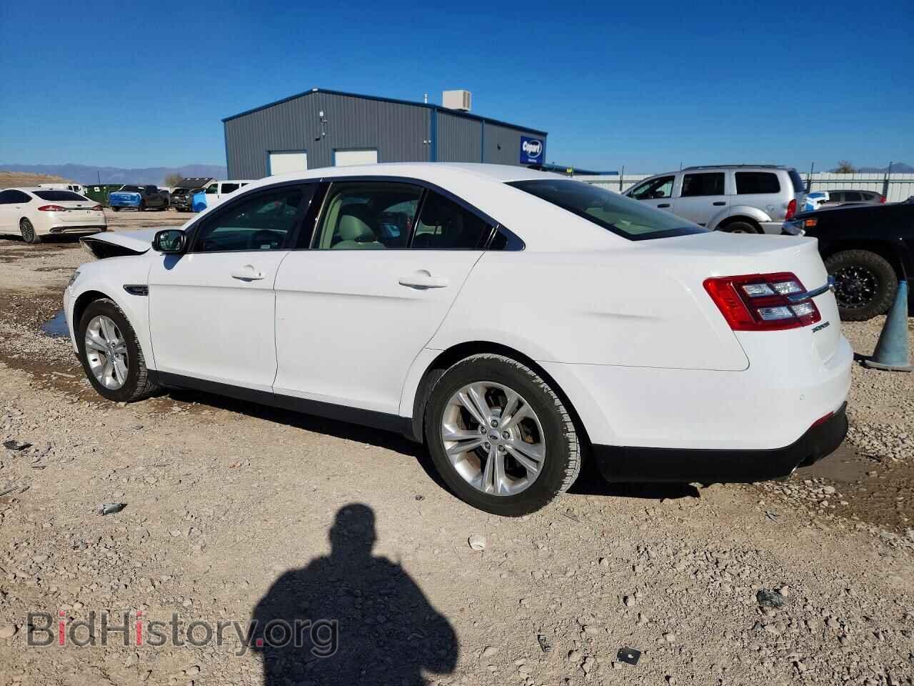 2013 FORD TAURUS - VIN: 1FAHP2E8XDG141475 - Фото 2
