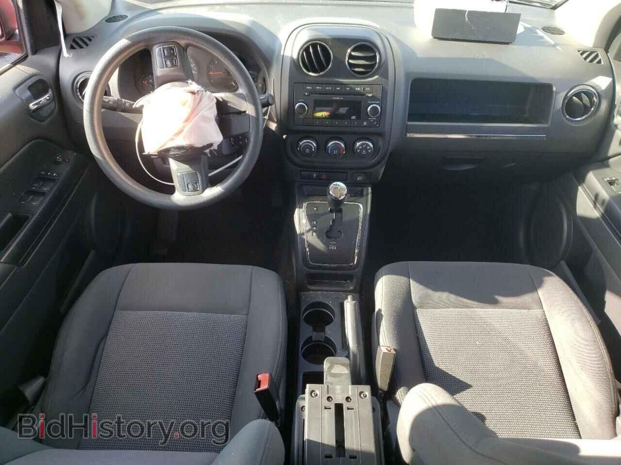 2011 JEEP COMPASS - VIN: 1J4NF1FB7BD135436 - Фото 8