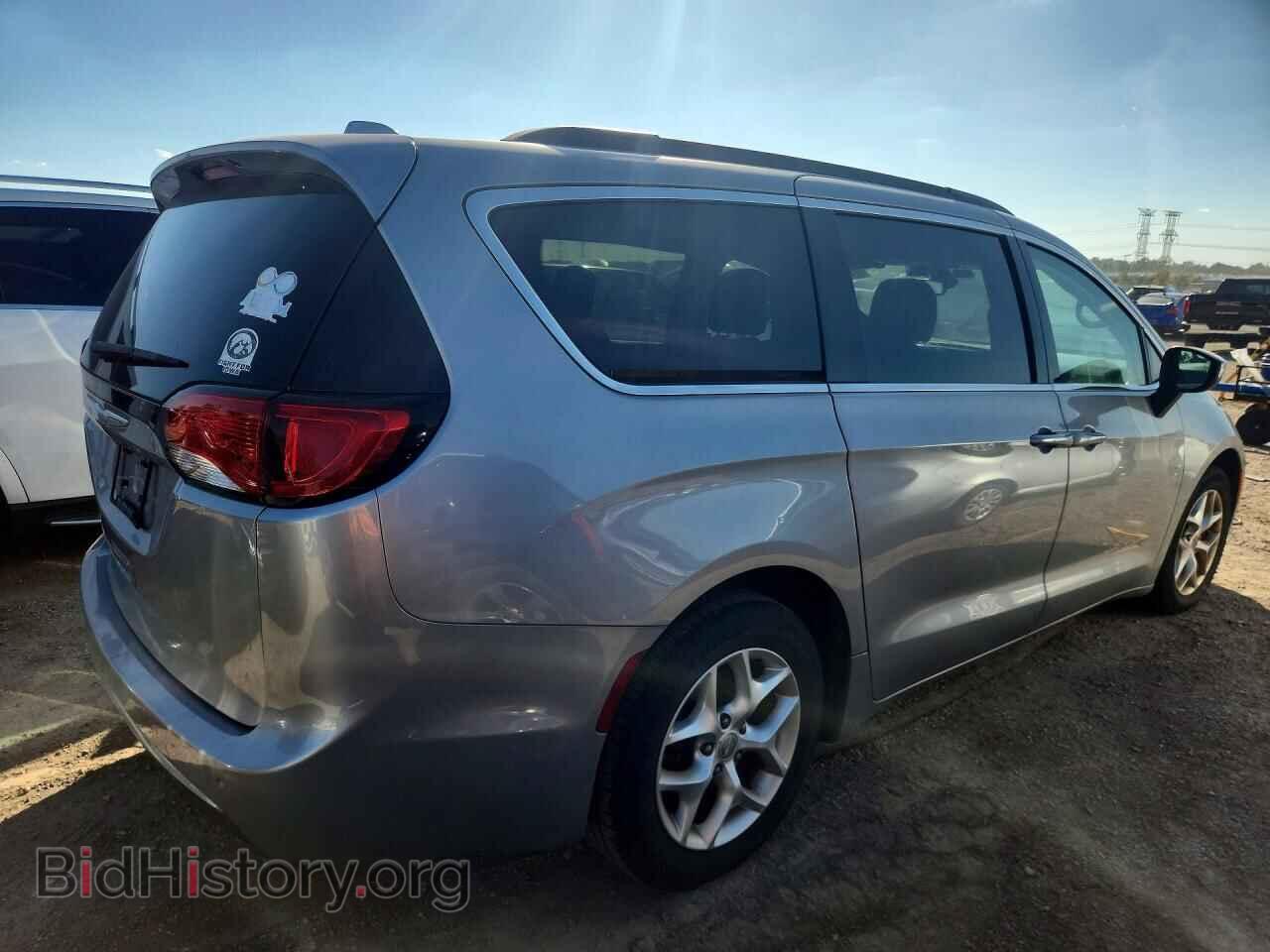 2017 CHRYSLER PACIFICA - VIN: 2C4RC1BG1HR779991 - Фото 3