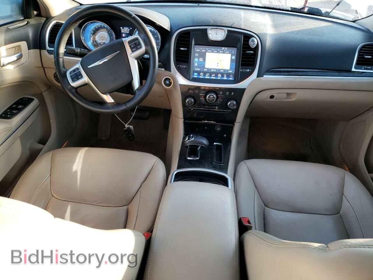 2012 CHRYSLER 300 - VIN: 2C3CCACGXCH274300 - Фото 8
