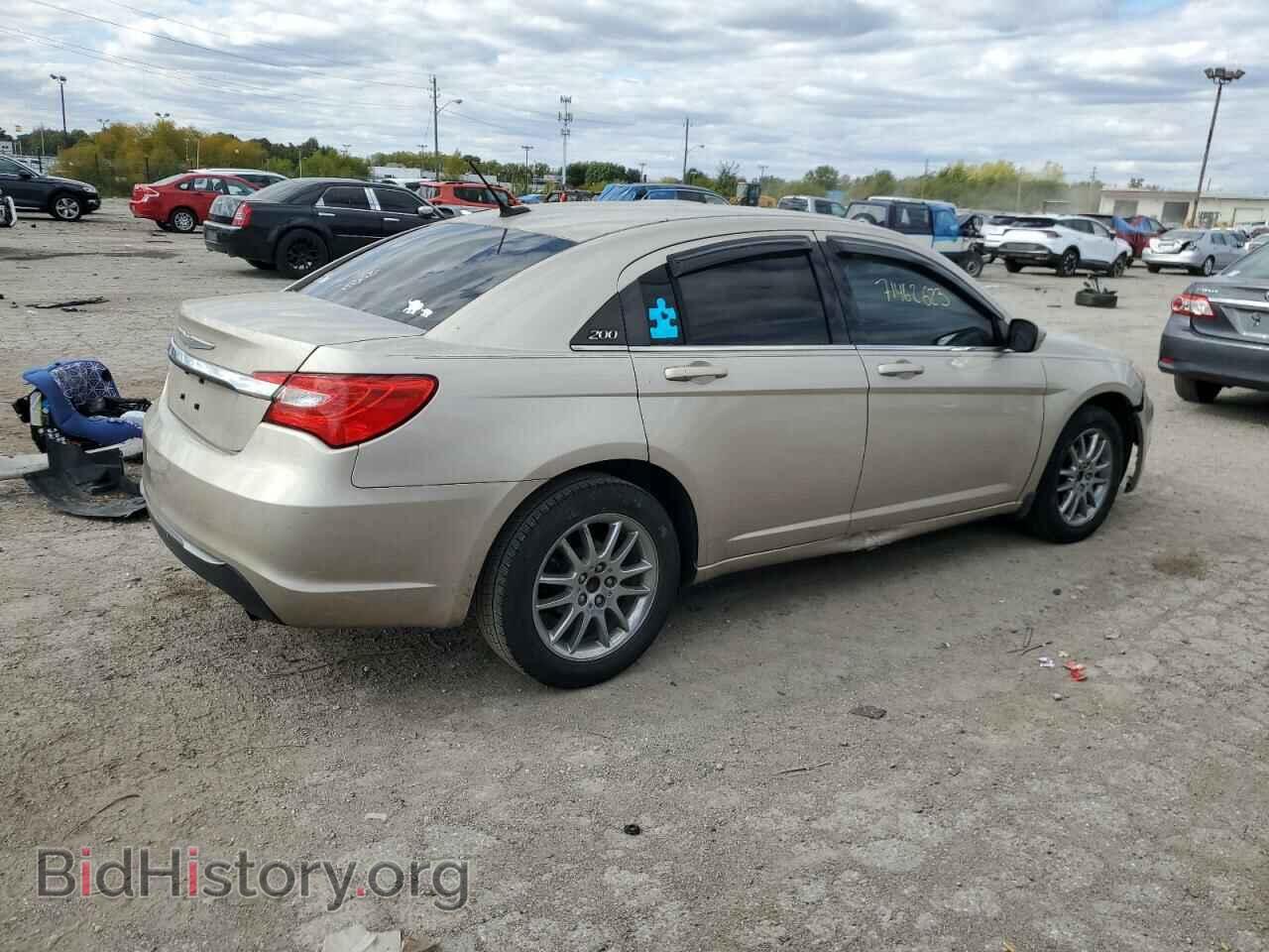 2013 CHRYSLER 200 - VIN: 1C3CCBBB1DN602188 - Фото 3