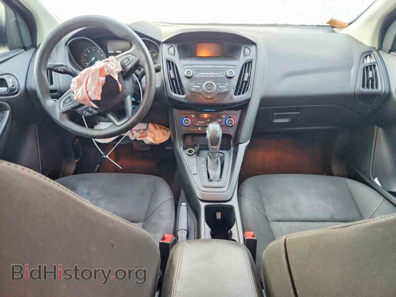 2018 Ford FOCUS (VIN 1FADP3FE5JL209046) — фото 8 из 15