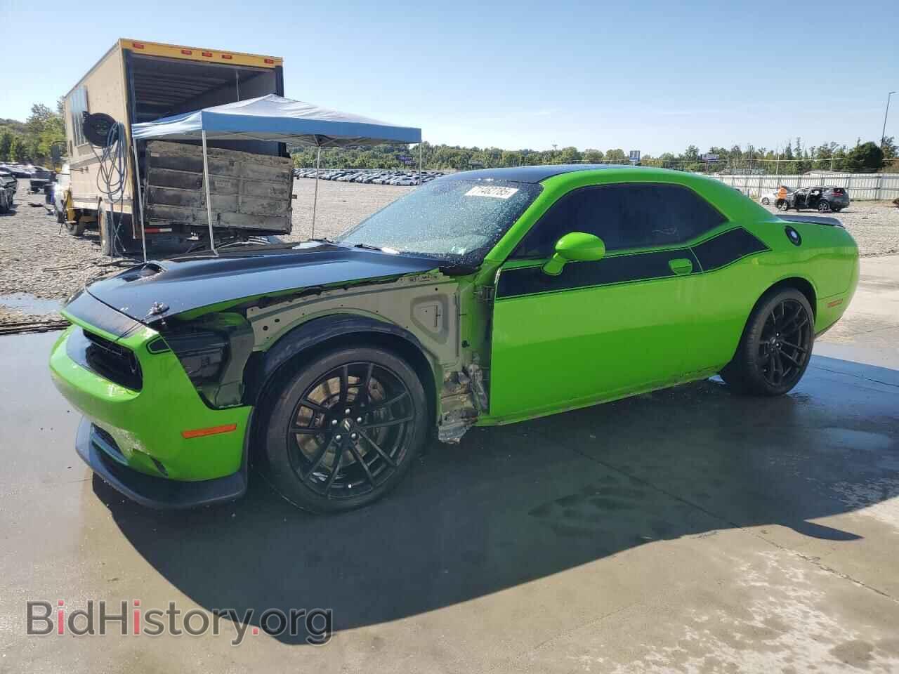 Photo 2C3CDZFJ8HH598002 - DODGE CHALLENGER 2017