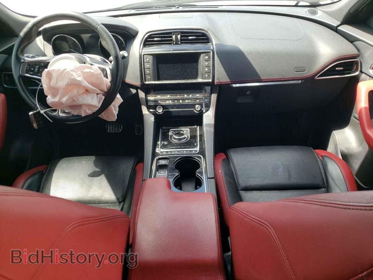 2017 JAGUAR F-PACE - VIN: SADCM2BV2HA098092 - Фото 8