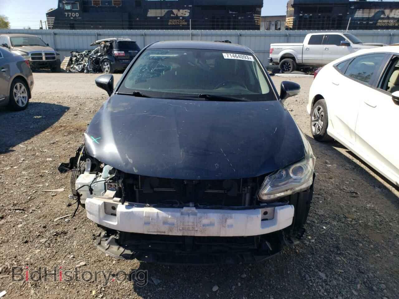 2011 LEXUS CT 200 - VIN: JTHKD5BH3B2042746 - Фото 5