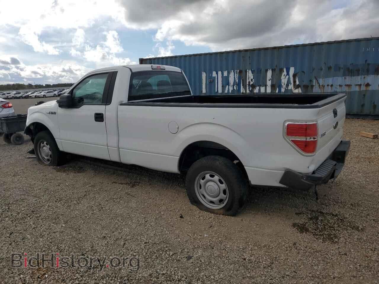 2013 FORD All Models - VIN: 1FTMF1CM4DKF32981 - Фото 2