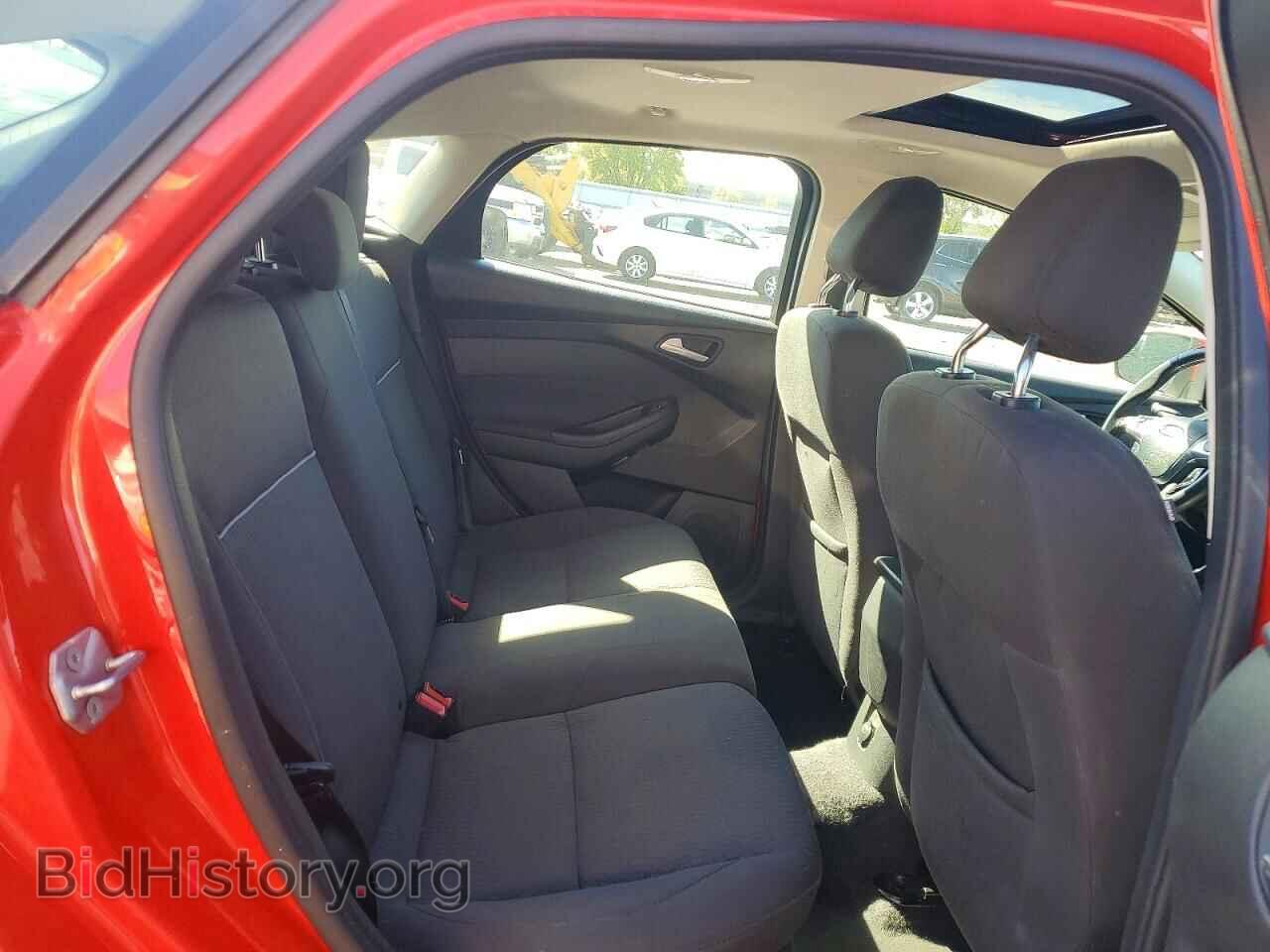 2012 Ford FOCUS (VIN 1FAHP3M23CL371741) — photo 10 of 12
