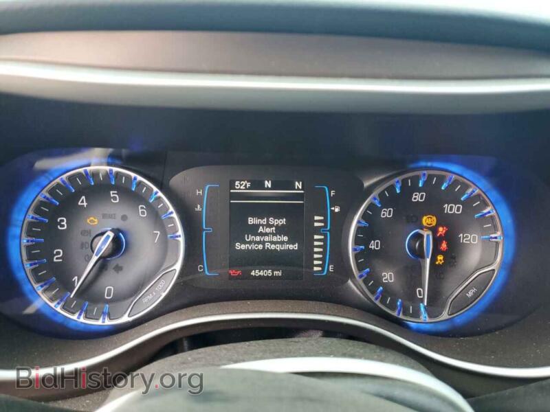2017 Chrysler PACIFICA (VIN 2C4RC1BG4HR583642) — фото 9 из 14