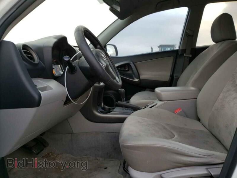 2012 Toyota RAV4 (VIN 2T3BF4DV3CW186301) — фото 7 из 13