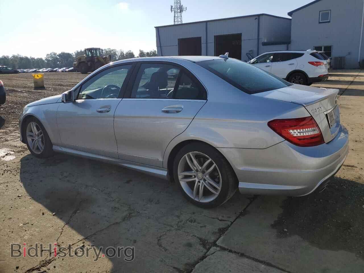 2013 MERCEDES-BENZ C-CLASS - VIN: WDDGF8AB1DR288288 - Фото 2