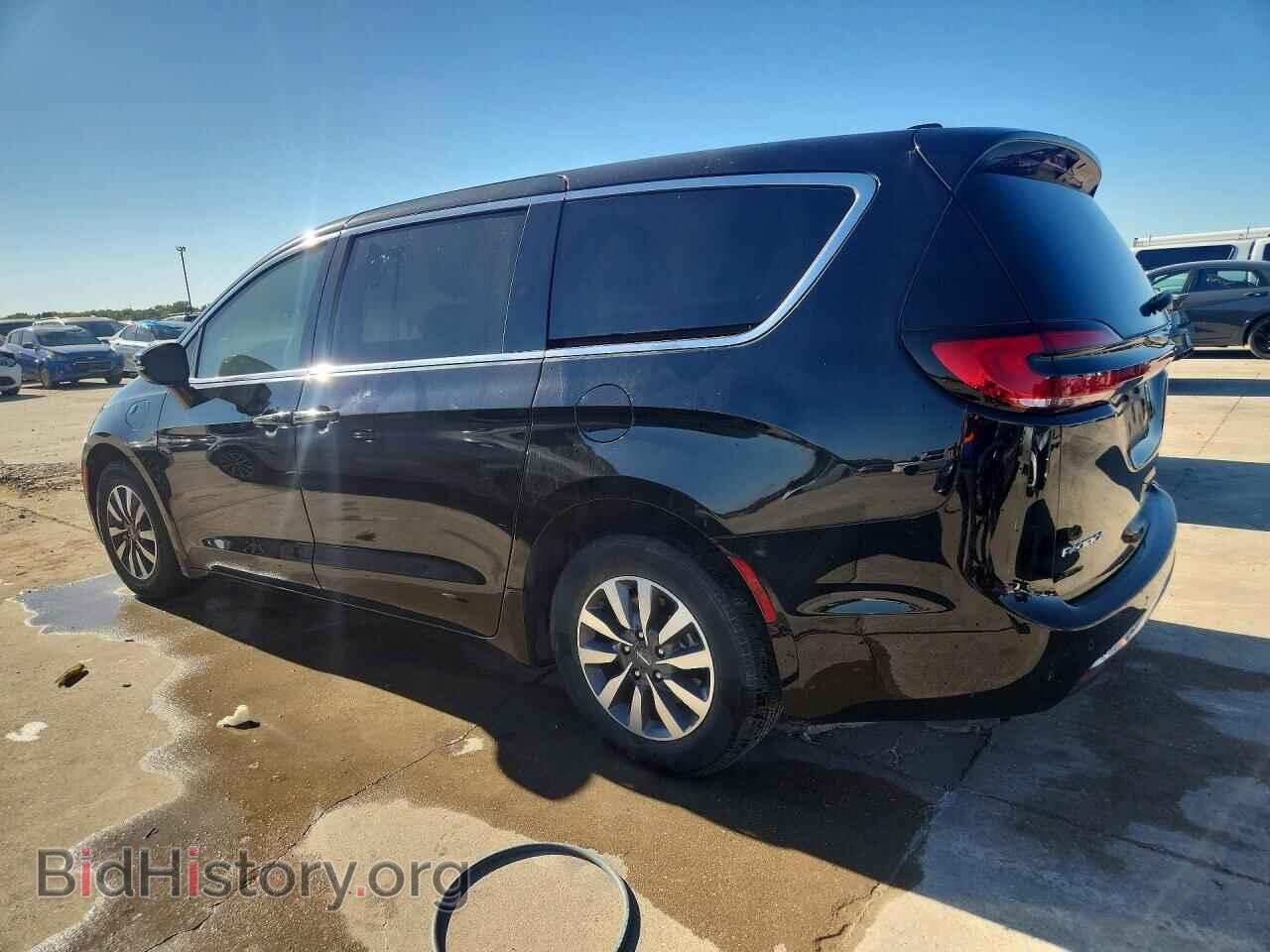 2024 CHRYSLER PACIFICA - VIN: 2C4RC1S72RR130850 - Photo 2