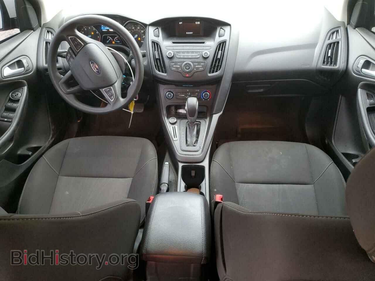 2017 FORD FOCUS - VIN: 1FADP3F2XHL291968 - Photo 8