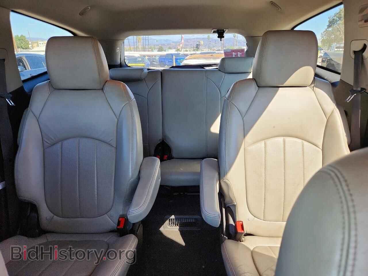 2011 CHEVROLET TRAVERSE - VIN: 1GNKRLED9BJ335189 - Фото 10