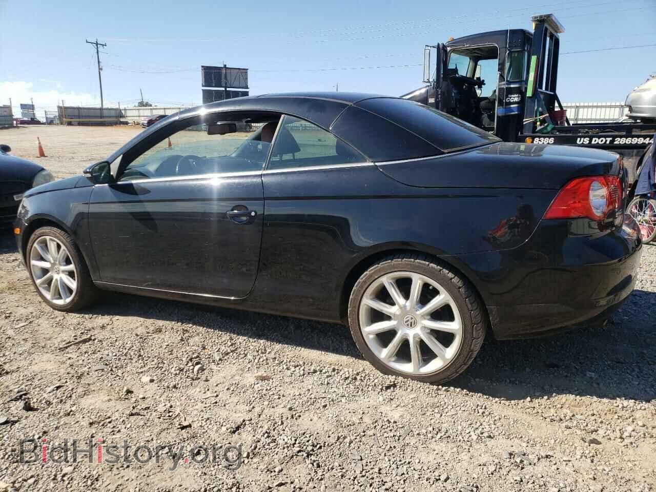 2010 VOLKSWAGEN EOS - VIN: WVWFA7AH6AV020987 - Фото 2