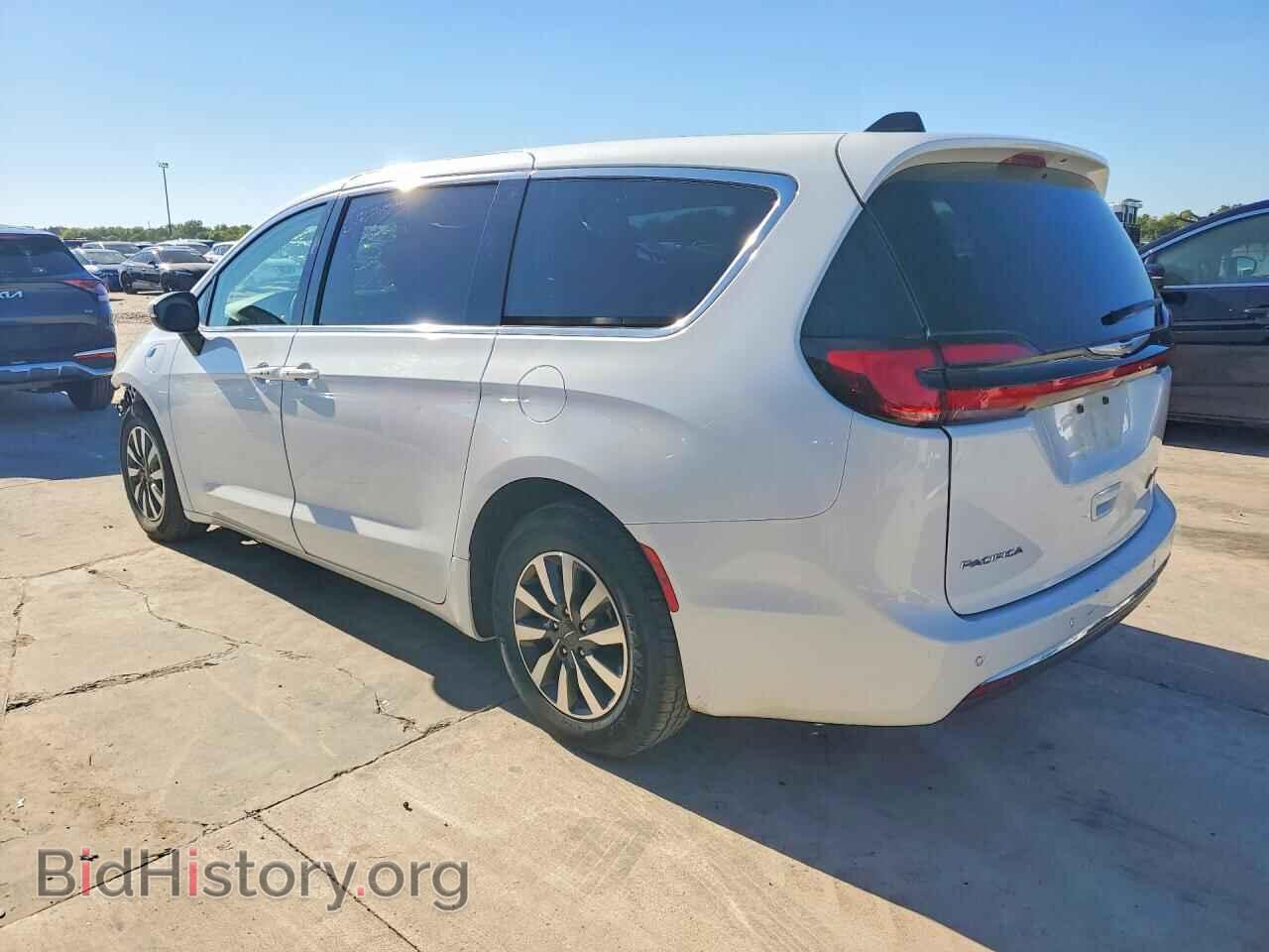 2023 CHRYSLER PACIFICA - VIN: 2C4RC1L71PR554287 - Photo 2