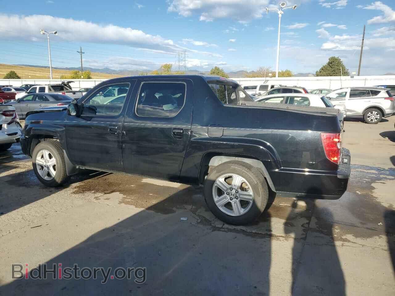 2011 HONDA RIDGELINE - VIN: 5FPYK1F57BB011479 - Фото 2