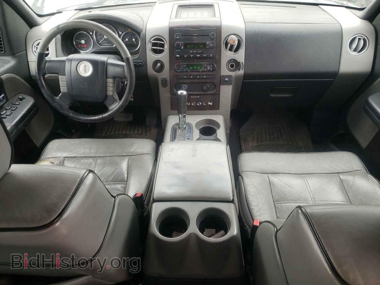 2006 LINCOLN MARK LT - VIN: 5LTPW18596FJ19901 - Photo 8