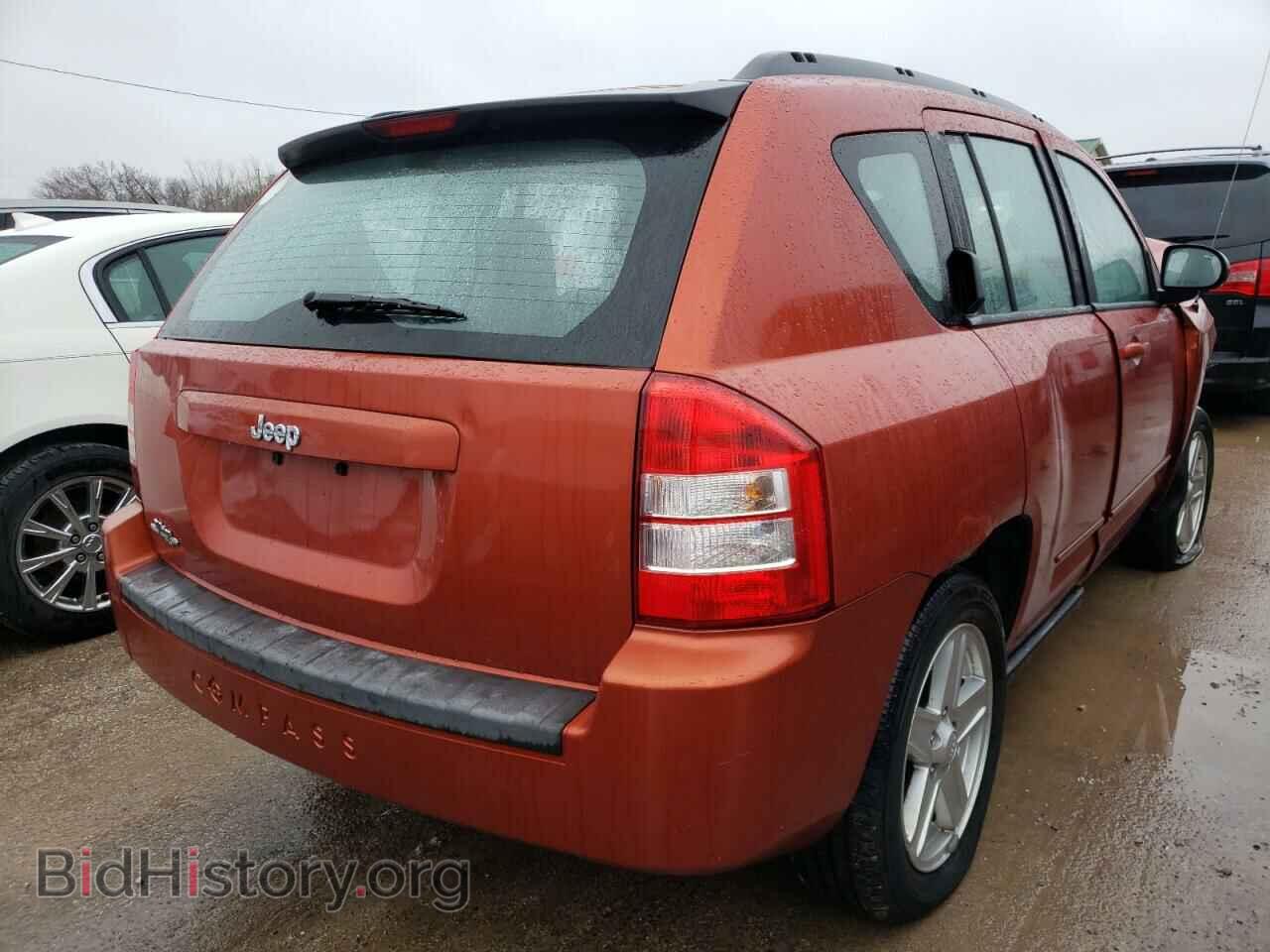 2010 JEEP COMPASS - VIN: 1J4NT4FB7AD523176 - Photo 3