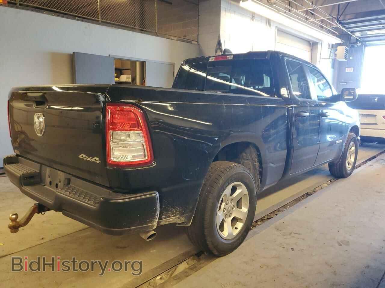 2019 RAM 1500 - VIN: 1C6SRFCT4KN557028 - Фото 3