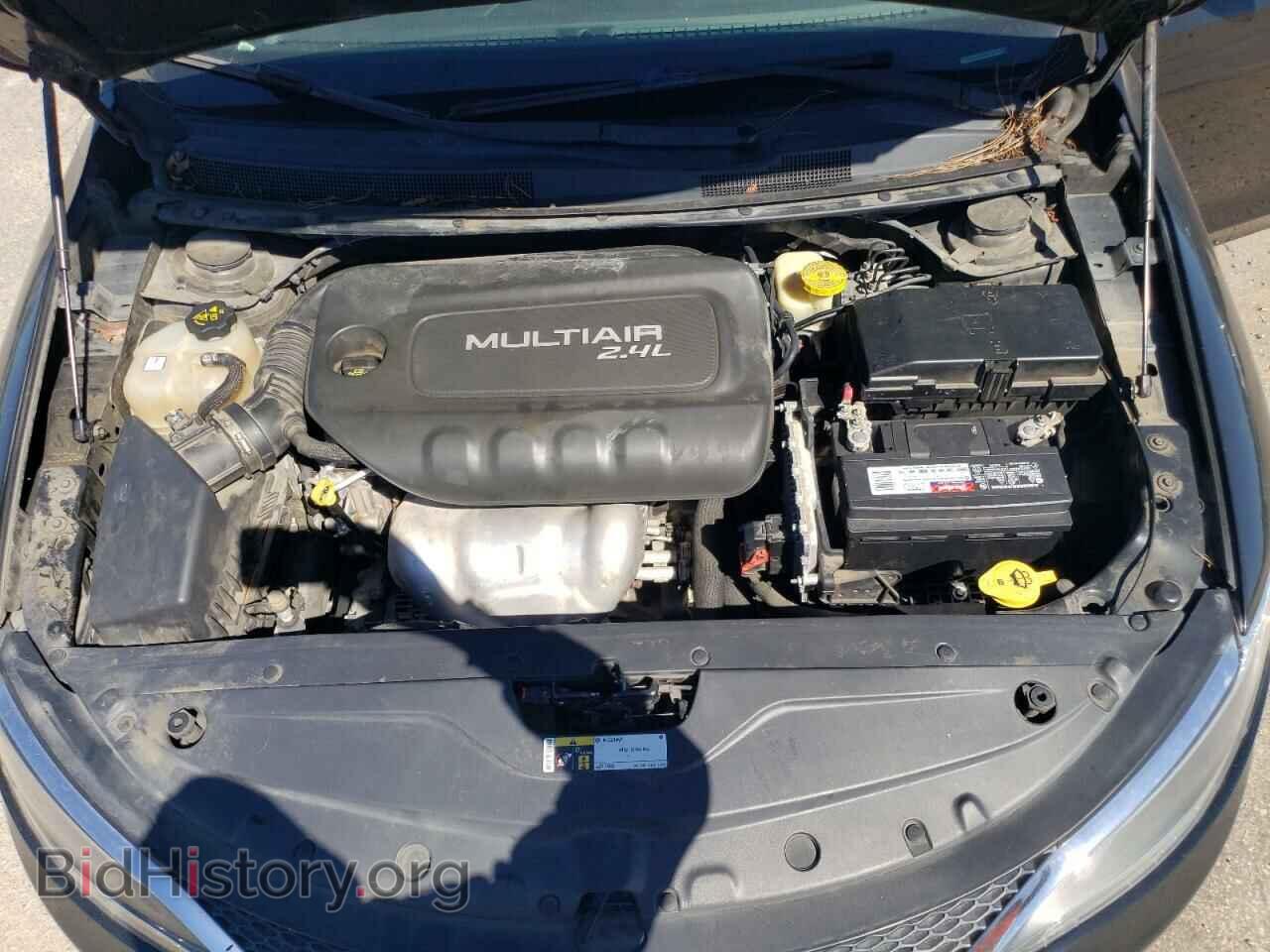 2016 CHRYSLER 200 - VIN: 1C3CCCAB5GN180177 - Фото 11