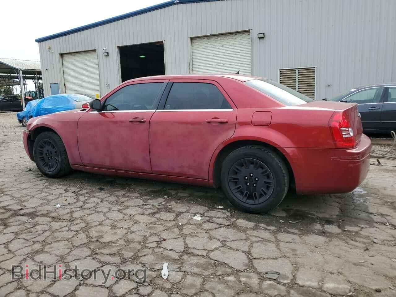 2008 CHRYSLER 300 - VIN: 2C3KA43R98H137022 - Фото 2
