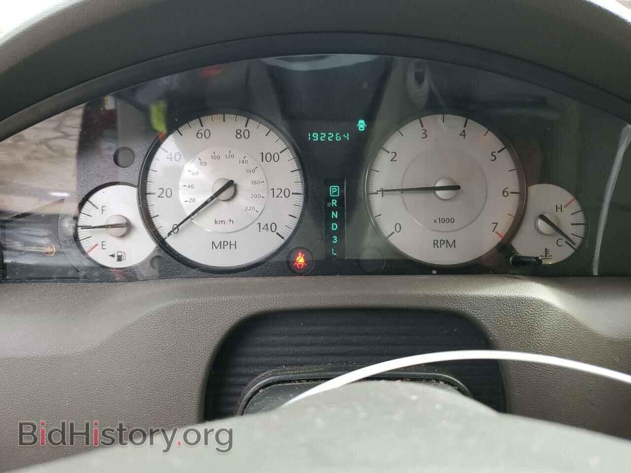 2008 CHRYSLER 300 - VIN: 2C3KA43R98H137022 - Фото 9