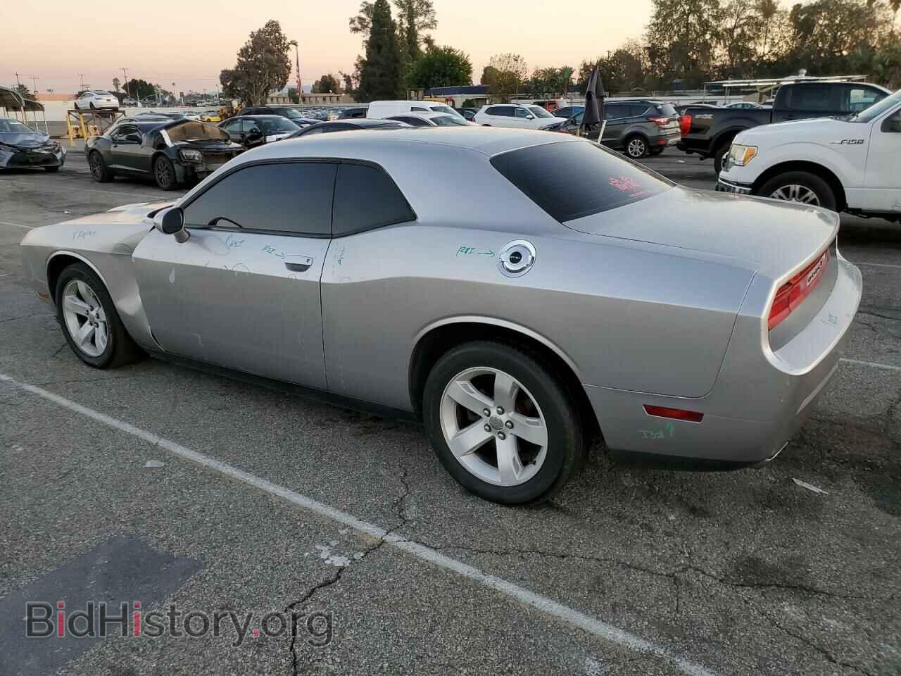 2014 DODGE CHALLENGER - VIN: 2C3CDYAG5EH313502 - Фото 2