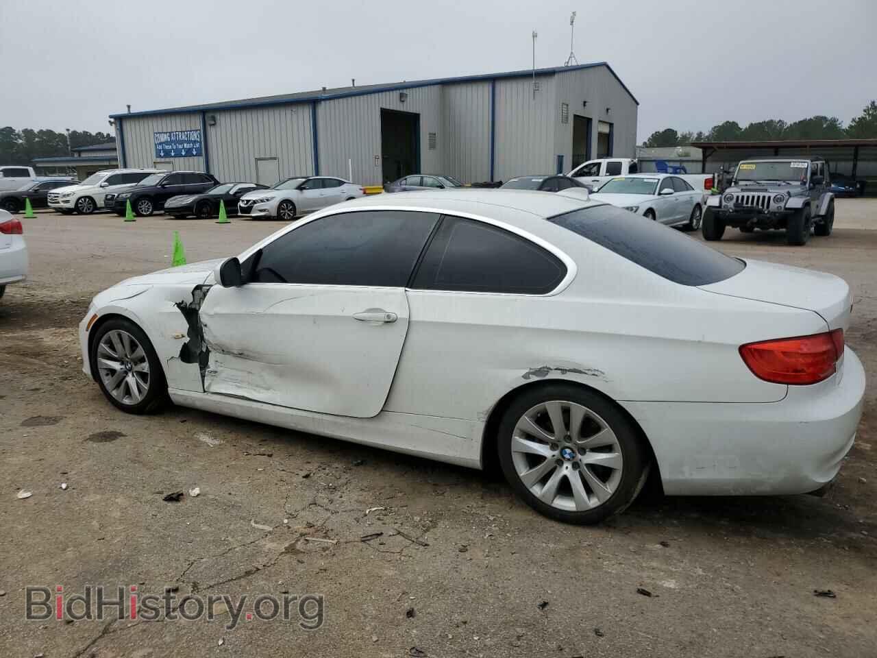 2011 BMW 3 SERIES - VIN: WBAKE3C52BE558809 - Фото 2