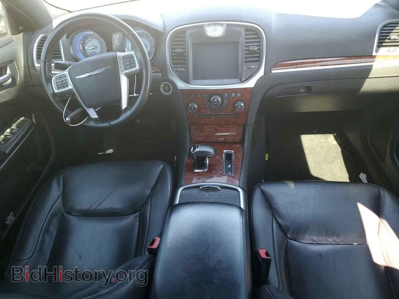 2012 CHRYSLER 300 - VIN: 2C3CCACG7CH310220 - Фото 8