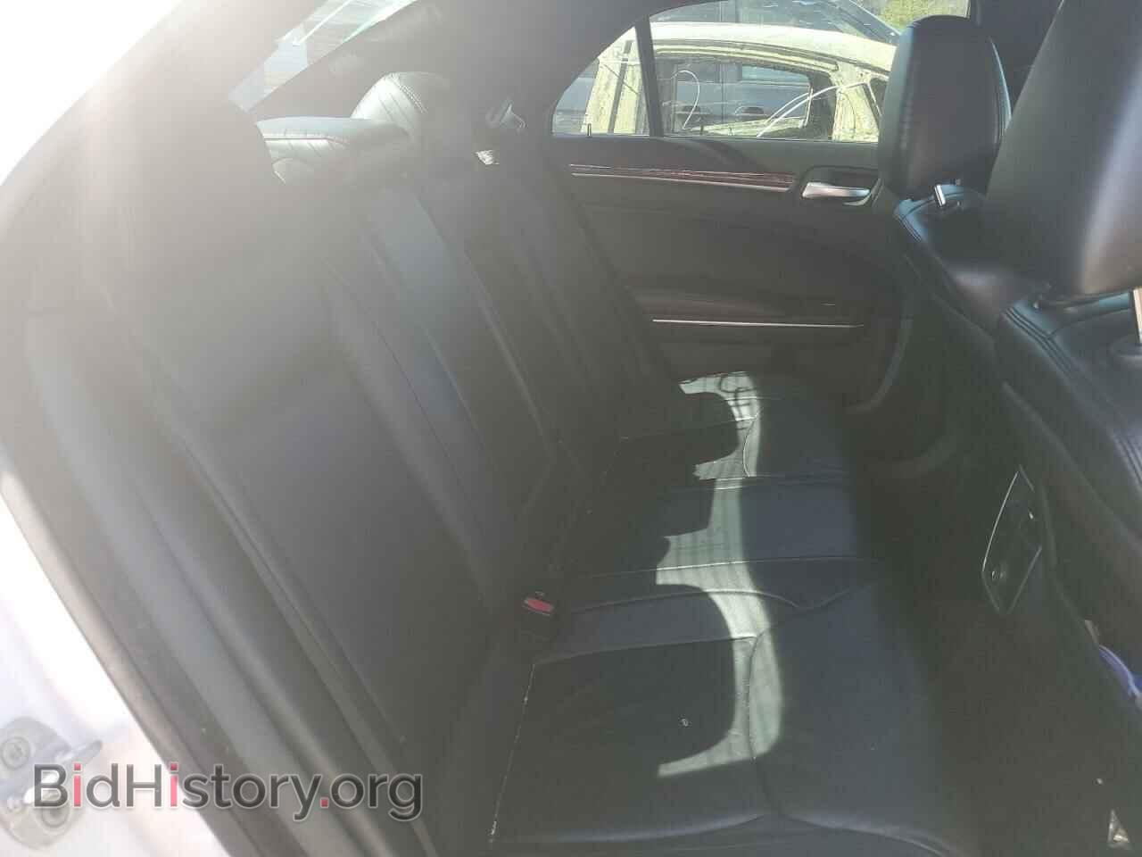 2012 CHRYSLER 300 - VIN: 2C3CCACG7CH310220 - Фото 10