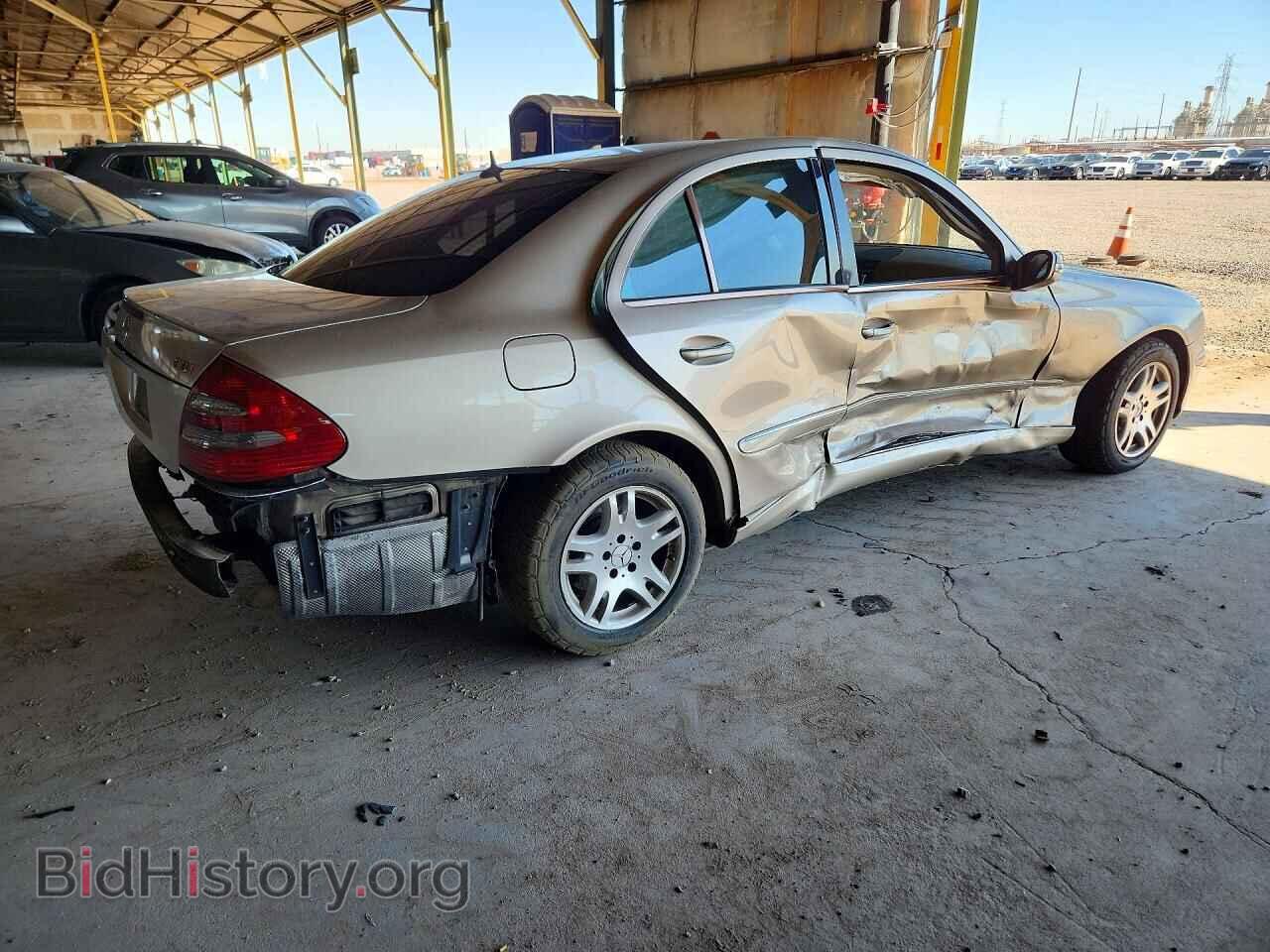 2005 MERCEDES-BENZ E-CLASS - VIN: WDBUF26J35A819936 - Photo 3