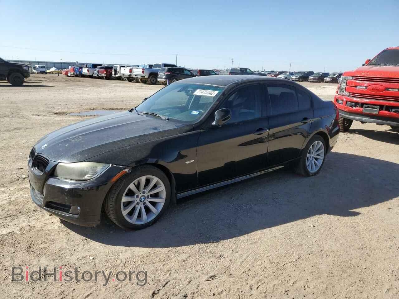 Photo WBAPH7C5XBE460079 - BMW 3 SERIES 2011