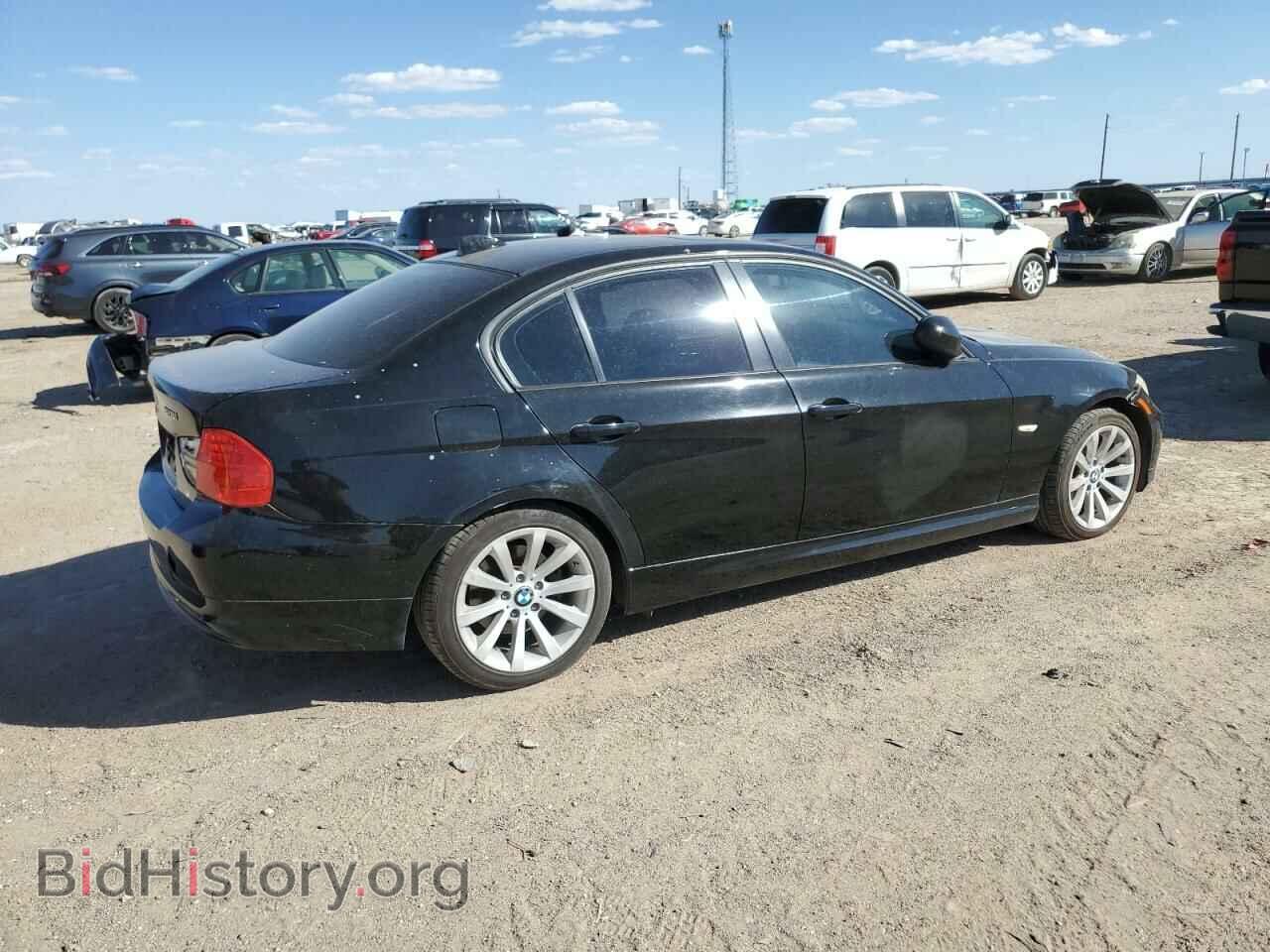 2011 BMW 3 SERIES - VIN: WBAPH7C5XBE460079 - Фото 3