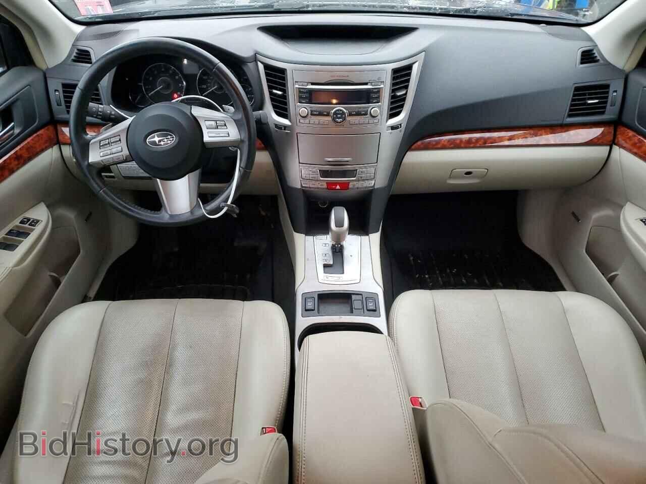 2011 SUBARU OUTBACK - VIN: 4S4BRCKC8B3442139 - Photo 8