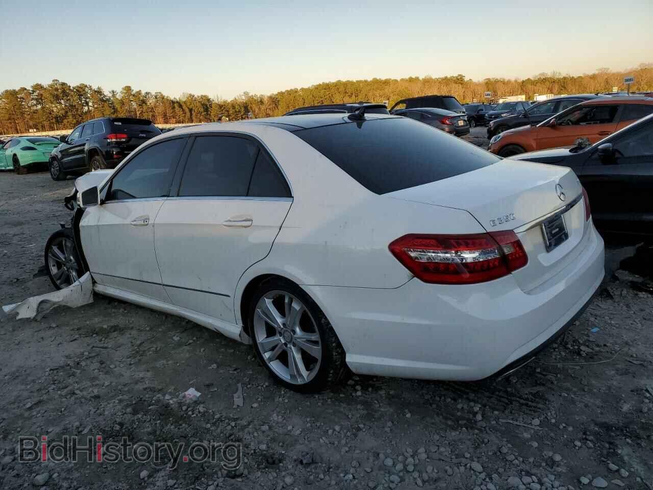 2013 MERCEDES-BENZ E-CLASS - VIN: WDDHF8JB4DA717359 - Фото 2