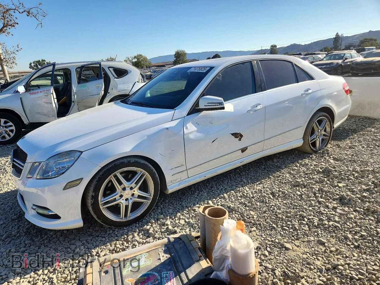 Фотография WDDHF5KB4DA695053 - MERCEDES-BENZ E-CLASS 2013