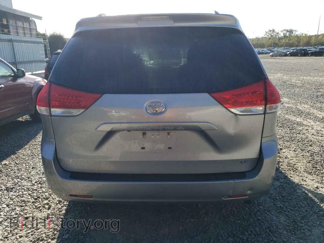 2011 TOYOTA All Models - VIN: 5TDKK3DC0BS172814 - Фото 6