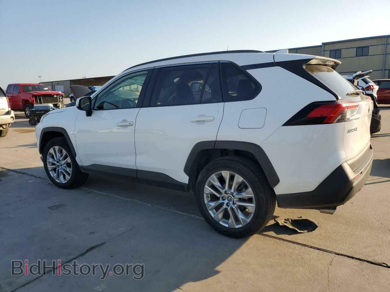 2019 TOYOTA RAV4 - VIN: JTMC1RFV9KD024584 - Фото 2