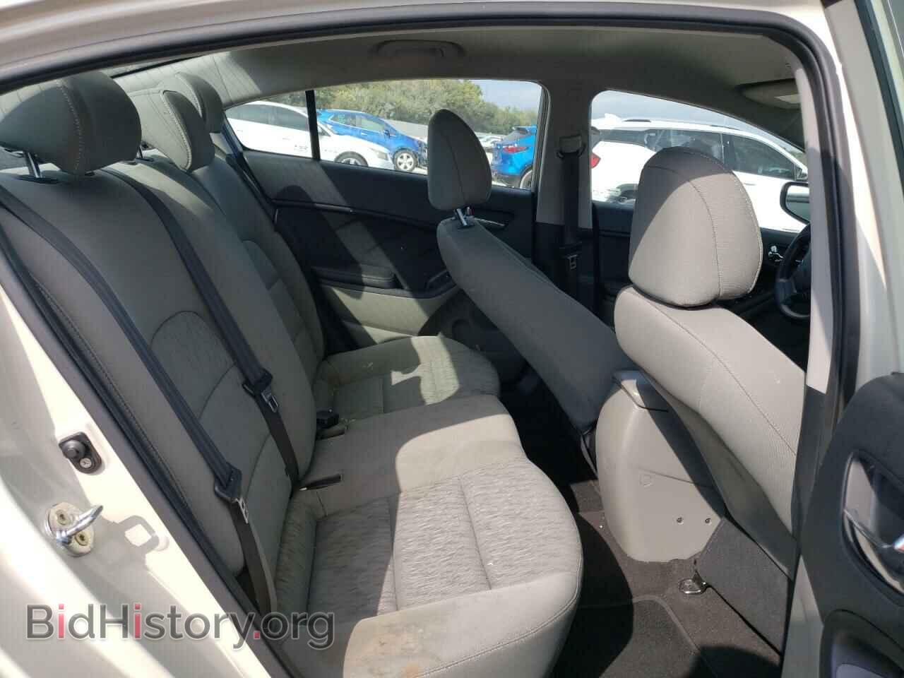 2015 KIA FORTE - VIN: KNAFK4A68F5374704 - Фото 10