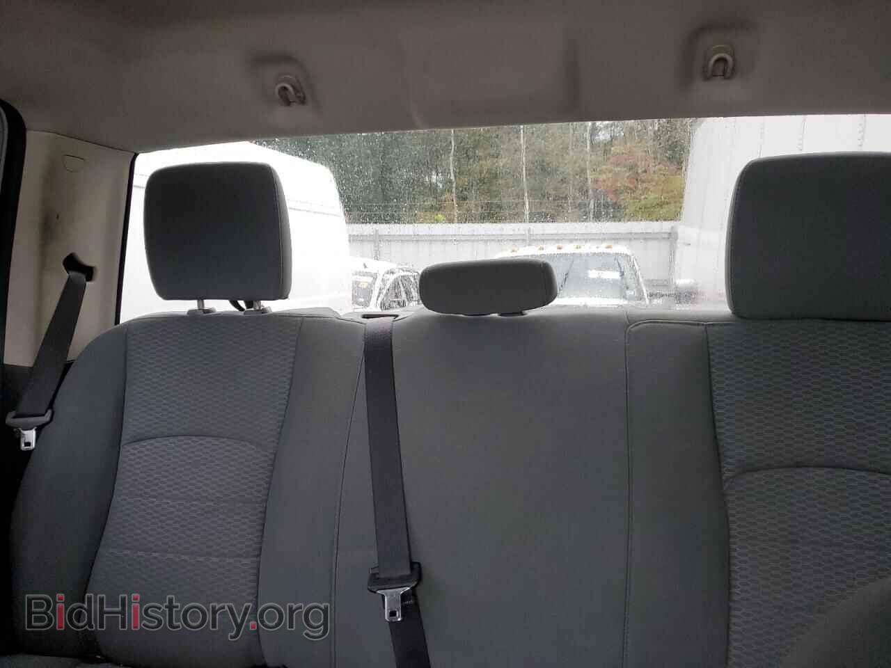 2014 RAM All Models - VIN: 3C6UR5HJ1EG173683 - Photo 10
